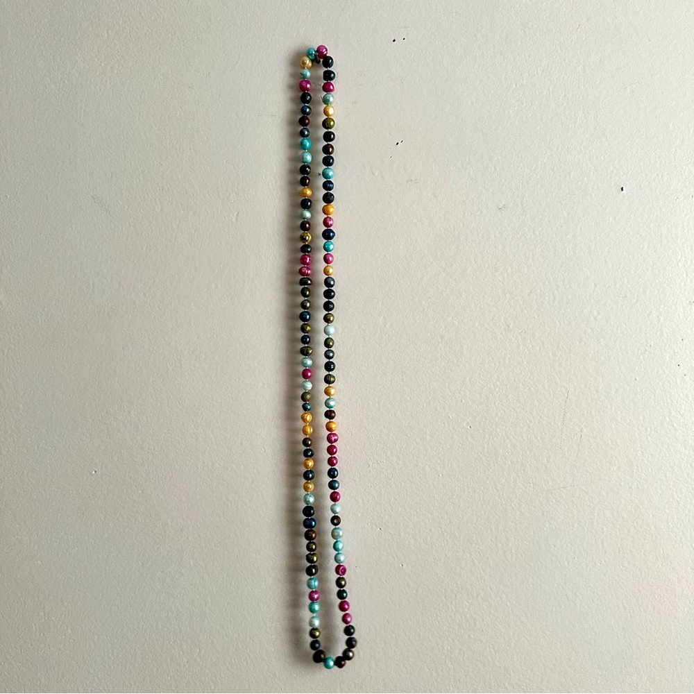 Multicolored Pearl Long Necklace - Picture 2 of 4